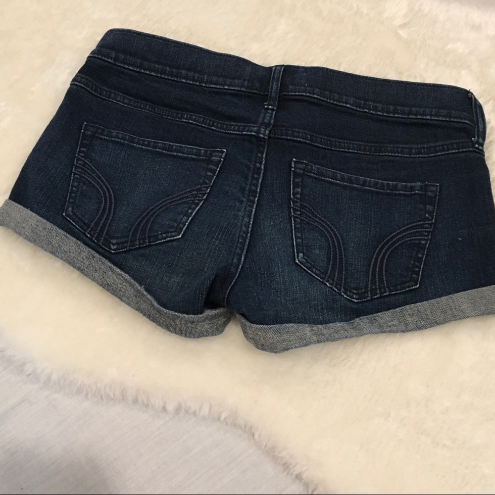 Hollister | Cuffed Denim Shorts - Picture 4 of 6